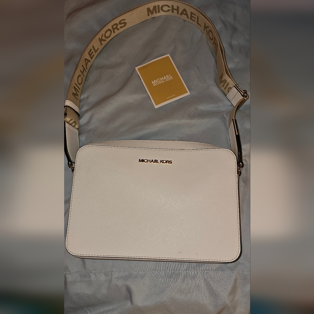 Michael Kors White and Gold Leather Bag